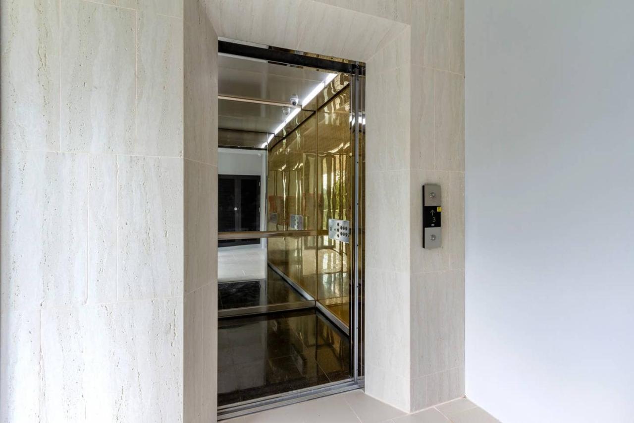 Palmyrah Surin, Modern 1Br With Terrace, 150 Meters To Surin Beach 외부 사진